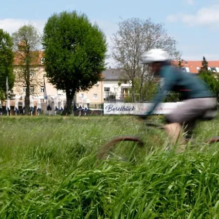 Boselblick Gaestezimmer & Biergarten 2*