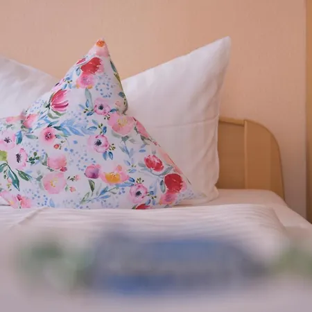 Casa de hóspedes Boselblick Gaestezimmer & Biergarten Sörnewitz