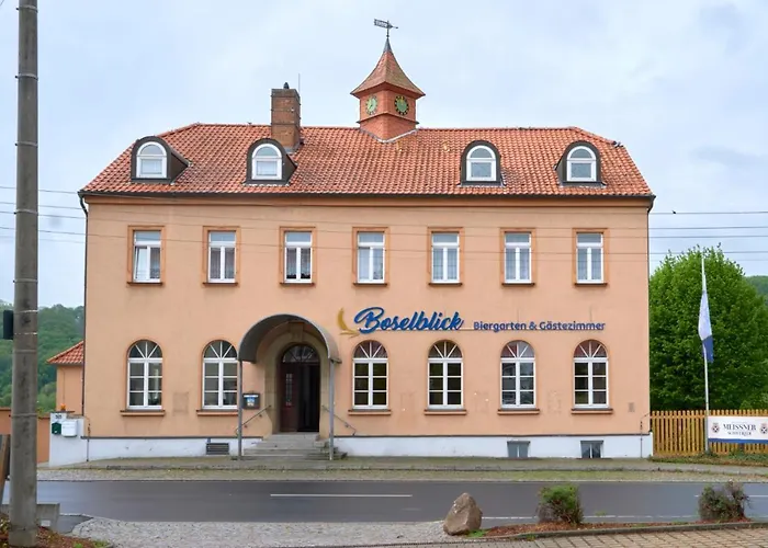 Affittacamere Boselblick Gaestezimmer & Biergarten Sörnewitz