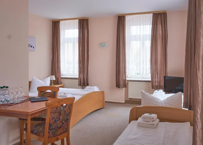 Boselblick Gaestezimmer & Biergarten 2*