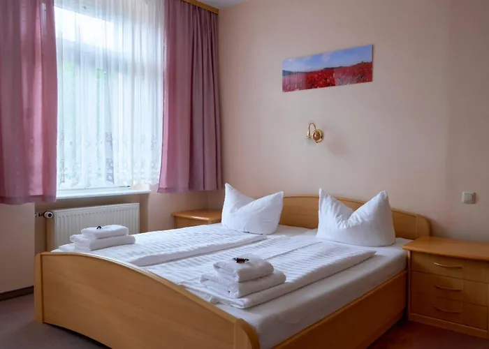 Guest house Boselblick Gaestezimmer & Biergarten Sornewitz